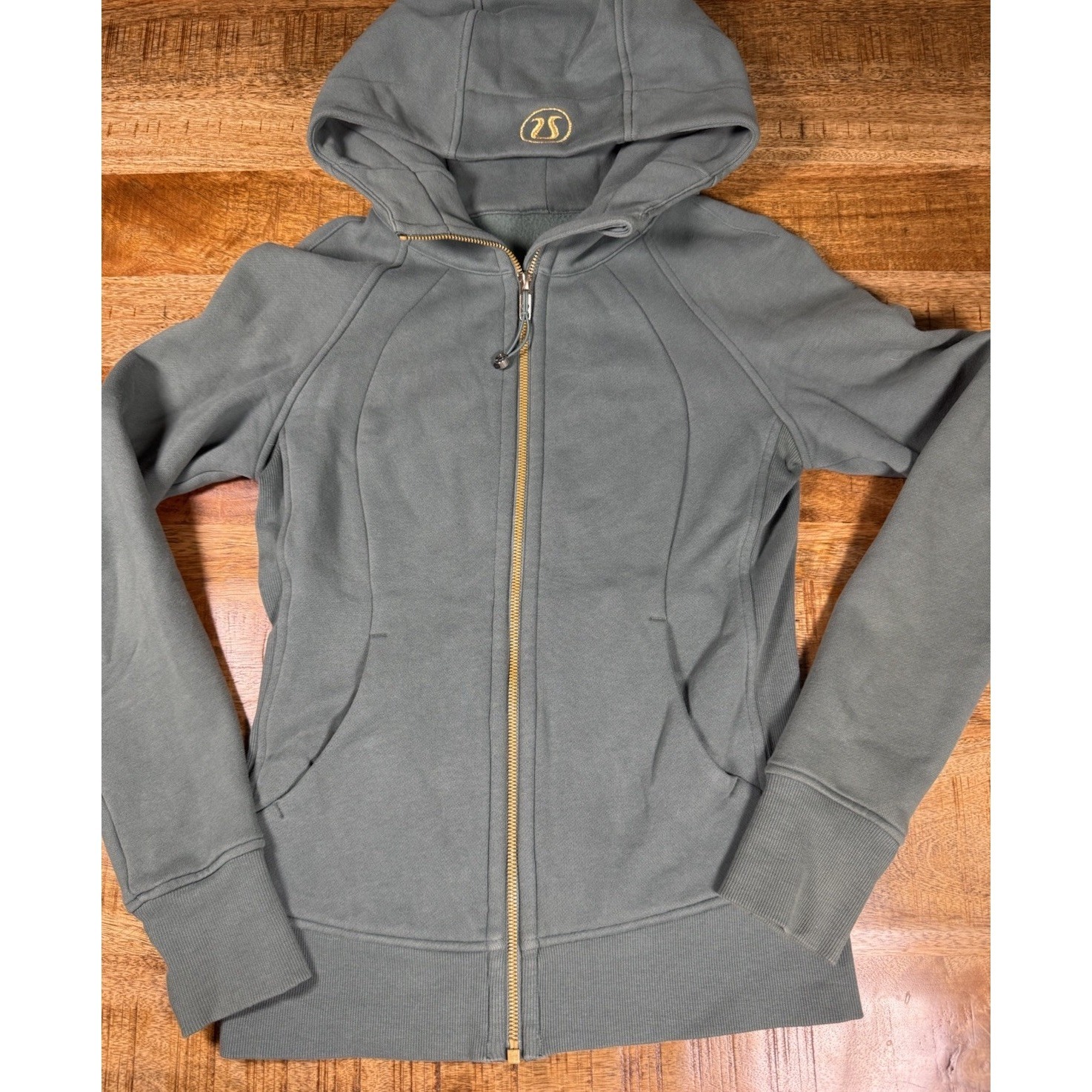 Lululemon Scuba Hoodie Womens Small Size 4 Green Gold Zip Full Zip Sweatshirt
